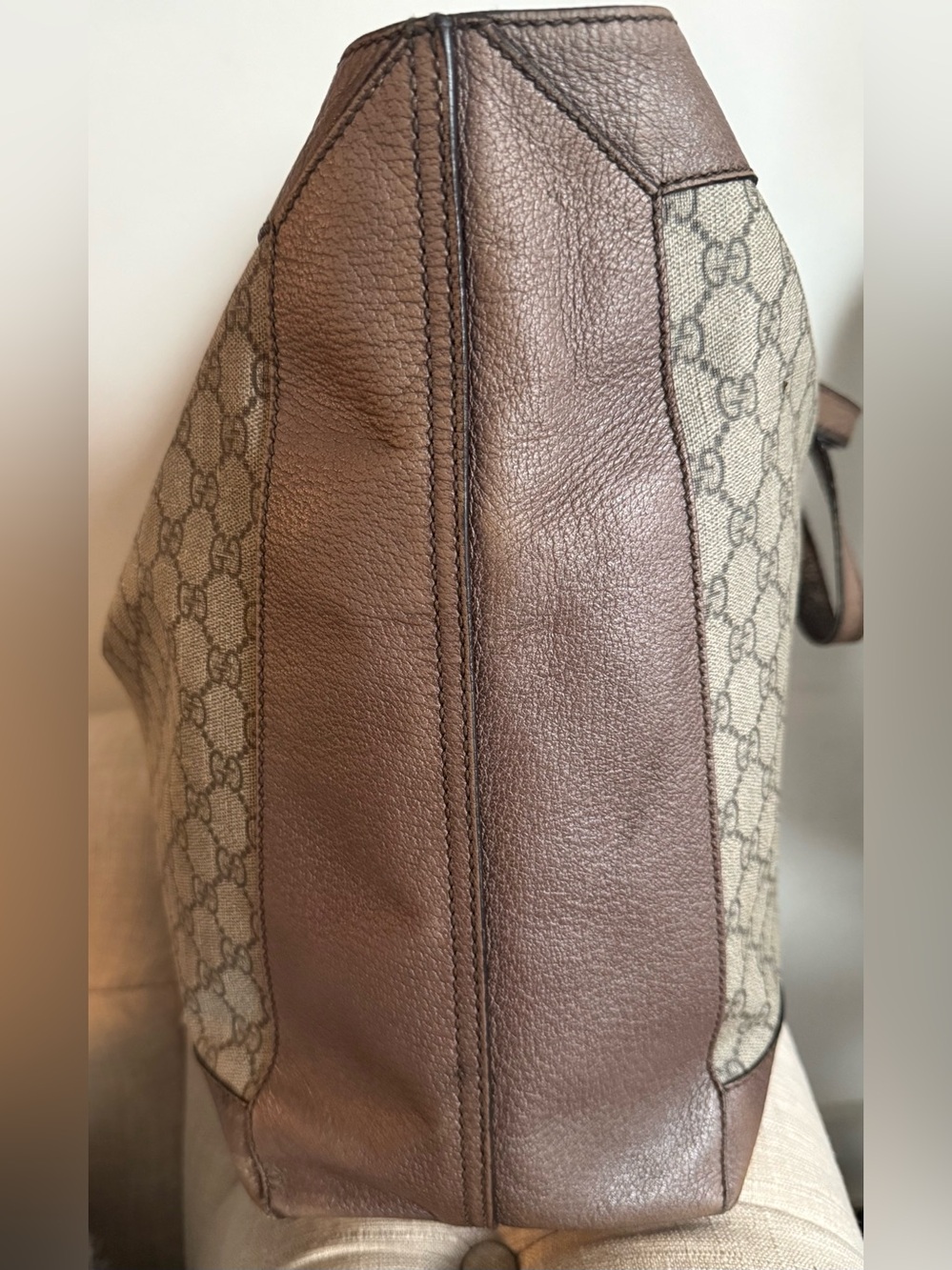 Gucci Beige GG Supreme Tote Large - Picture 16 of 16